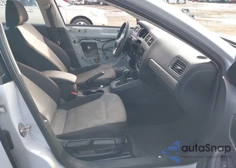 2017 Volkswagen Jetta 1.4T S from USA, damaged, VIN 3VW2B7AJ6HM253428